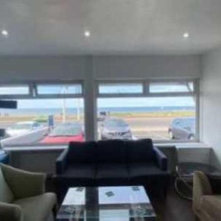 Arnies Hotel Blackpool Extérieur photo