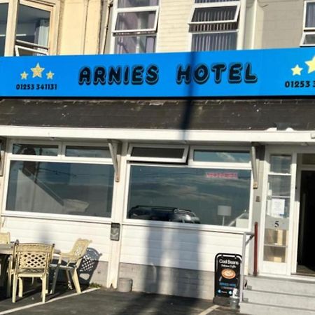 Arnies Hotel Blackpool Extérieur photo