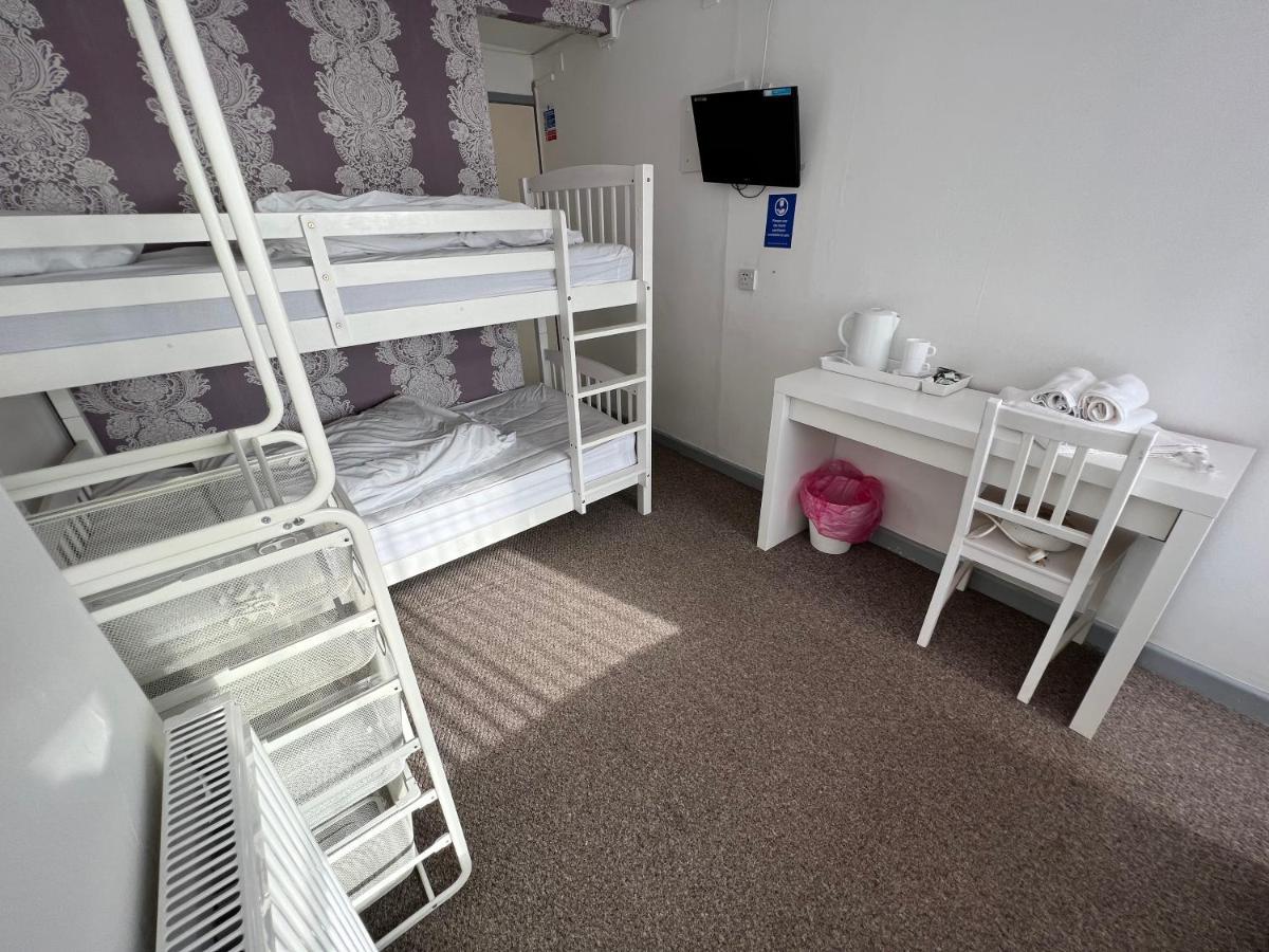 Arnies Hotel Blackpool Extérieur photo