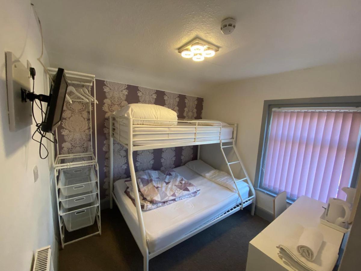 Arnies Hotel Blackpool Extérieur photo