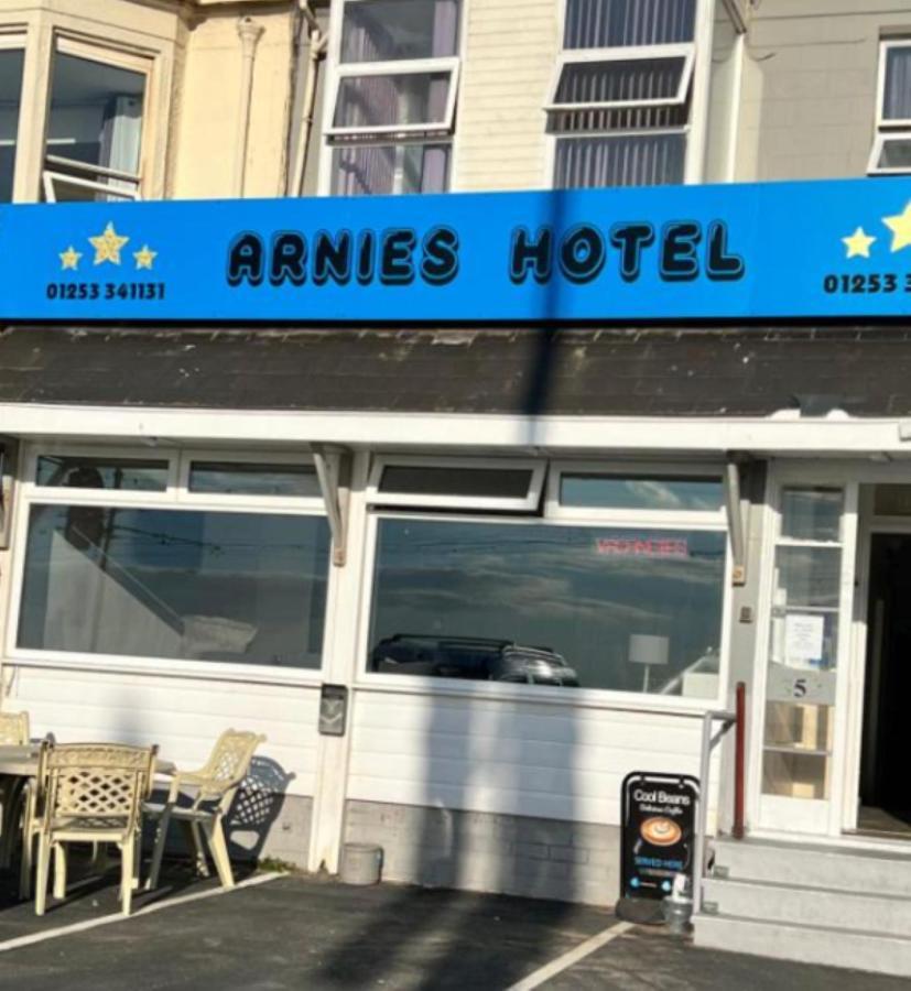 Arnies Hotel Blackpool Extérieur photo